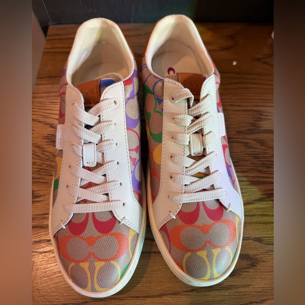 Coach Lowline Sneakers Size 7 - NEVER WORN